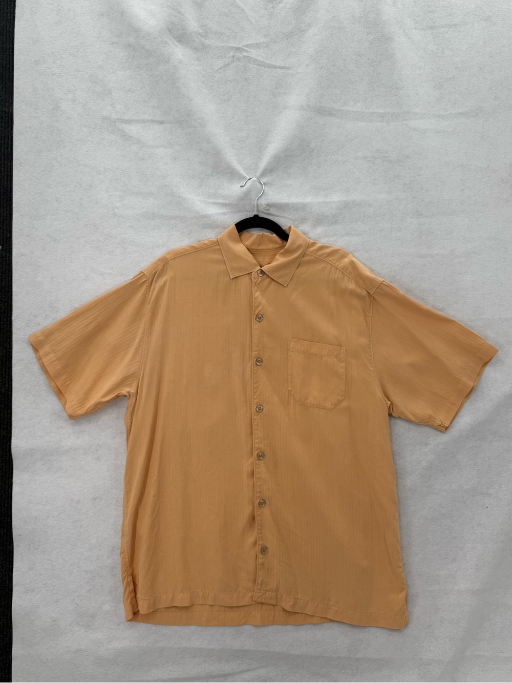 Tommy Bahama Button Down Men’s Shirt‎ 100% Silk Large Orange/Peach